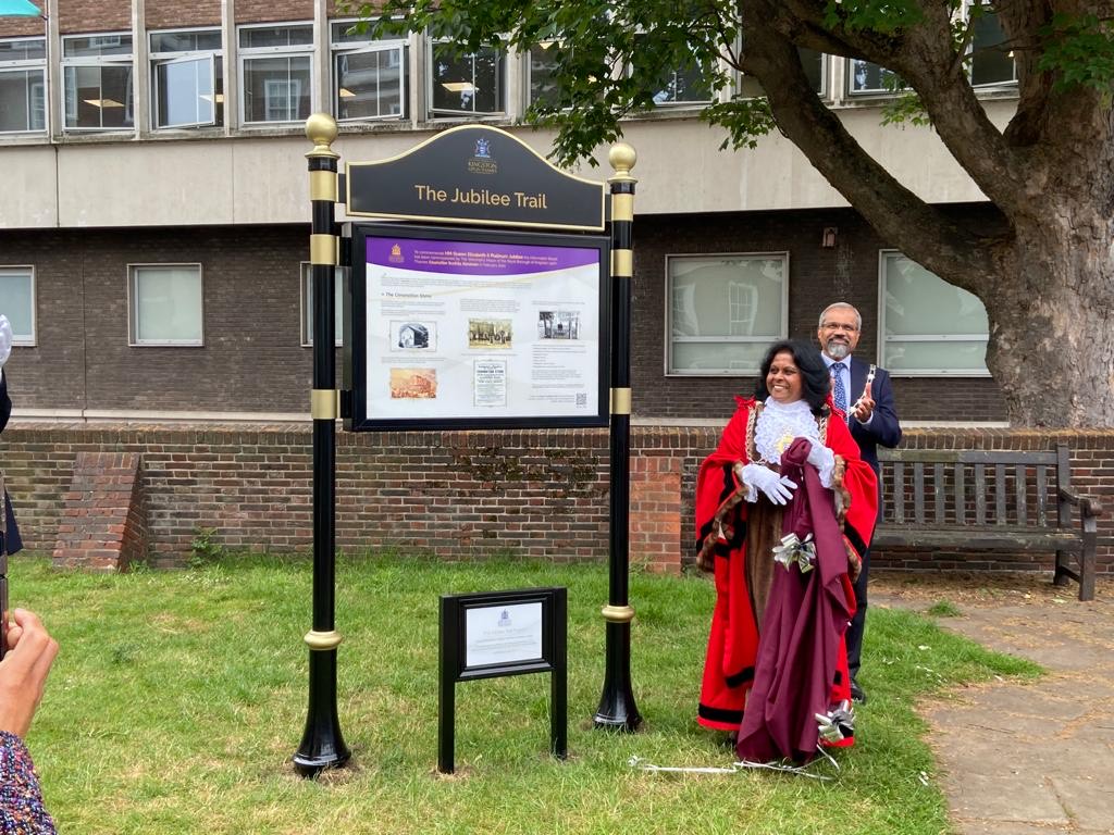 Mayor Sushila Abraham unveiling the new Information Board next to the Coronation Stone for the Queen's Jubilee