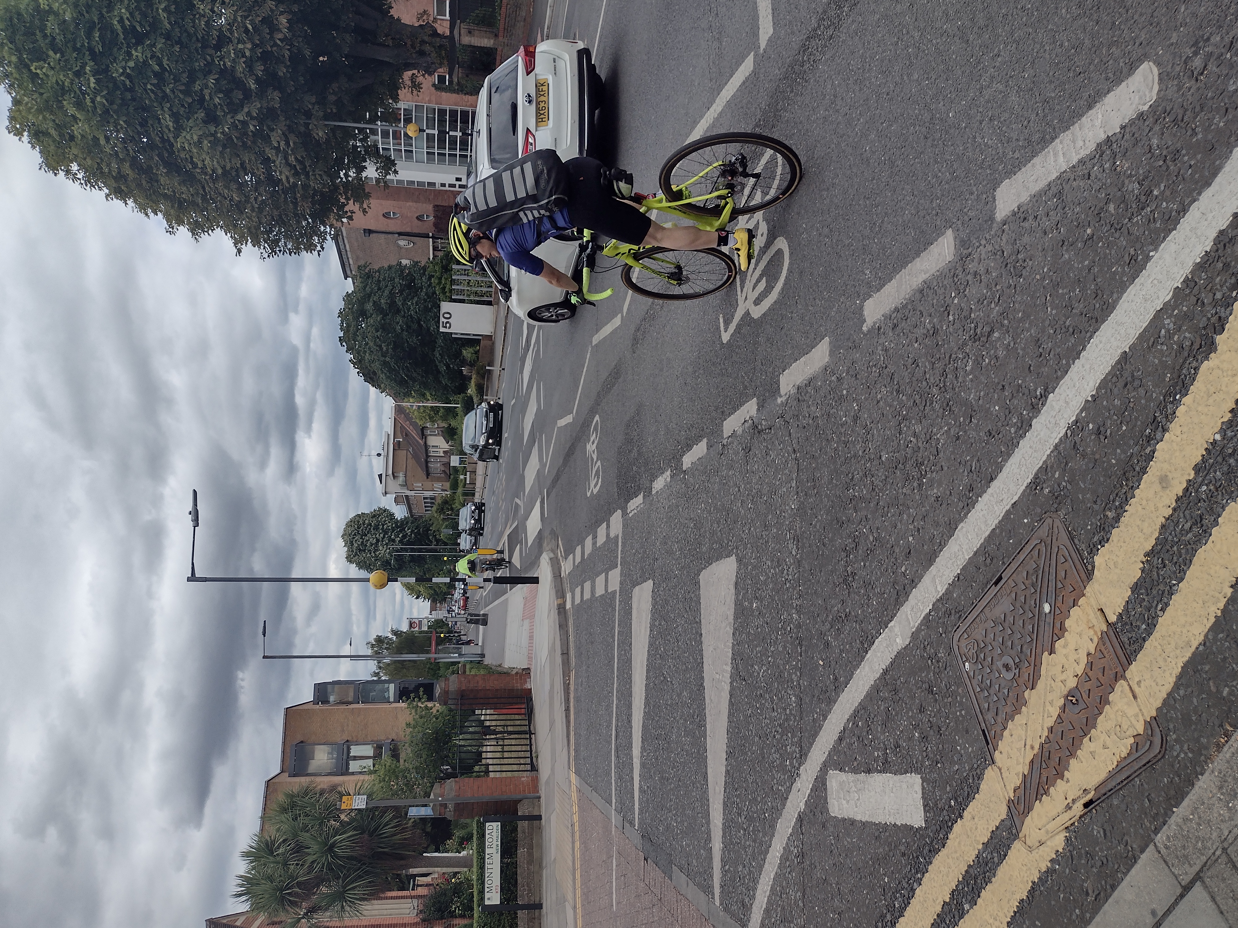Kingston Road cycle route